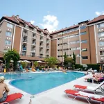 Aparthotel Biato 3*