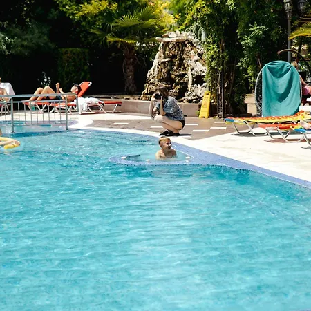 Biato شقة فندقية 3*