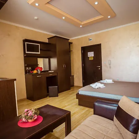 Apartahotel Biato 3*